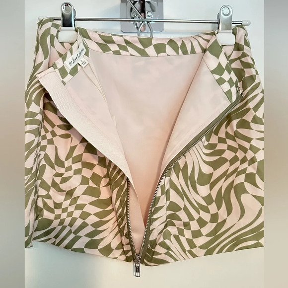 NWT For Love & Lemons Aiko Mini Skirt Green Size Small - Picture 6 of 10
